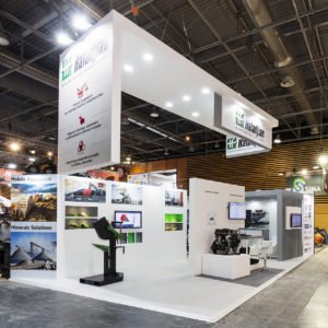 vue d'angle et en profondeur du stand halladjian au salon intermat 2018