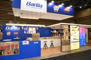 Stand réalisé par In'Pulsion pour Barilla au SIRHA 2023, stand sur mesure SIRHA